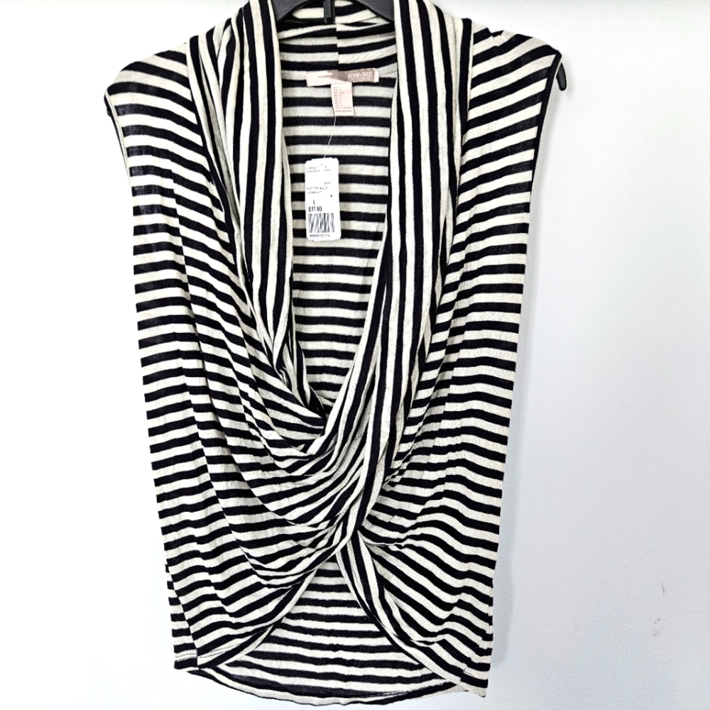 Cute Forever 21 Navy/White Knit Sleeveless Top, Size L NWT